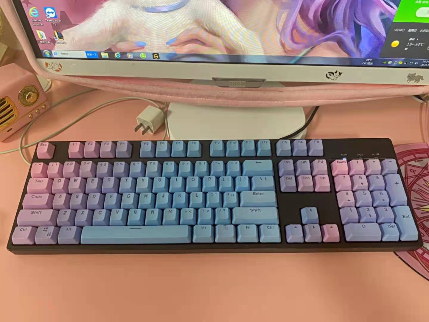 104 Keys Rainbow Gradient OEM  – обзор и цена Gaming Keyboard No Rgb