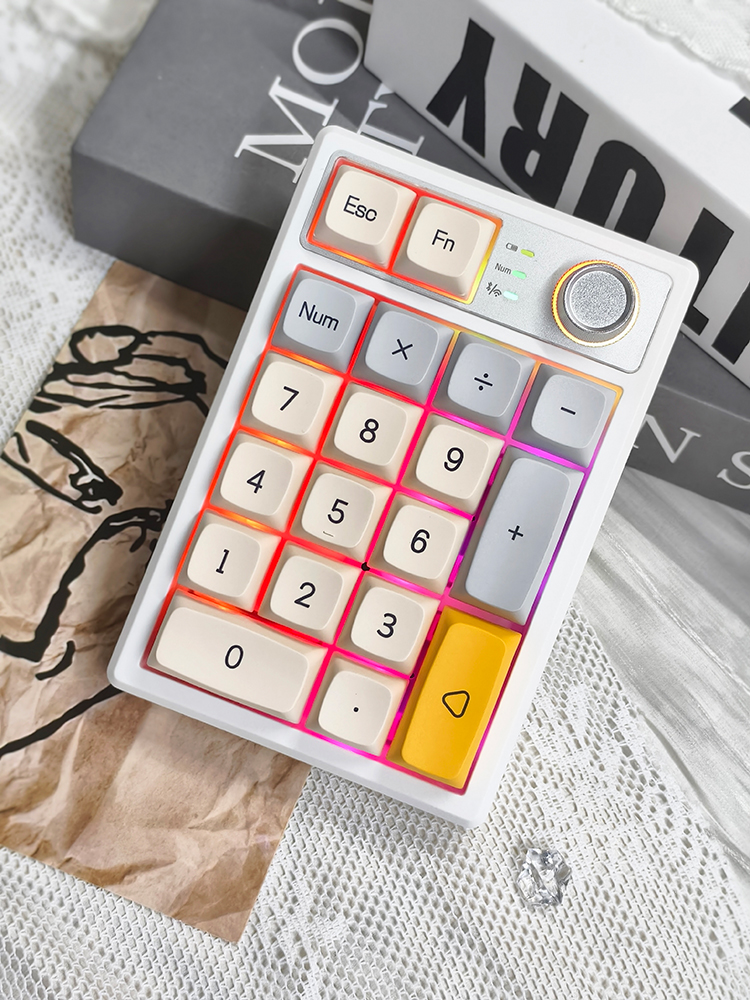 Tri modes Bluetooth KEYCOOL pr – обзор и цена Gaming Keyboard Number Pad